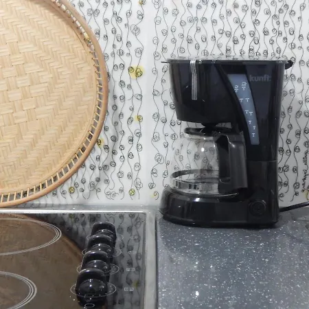 Wifi Plaza Del Caballo Appartement *